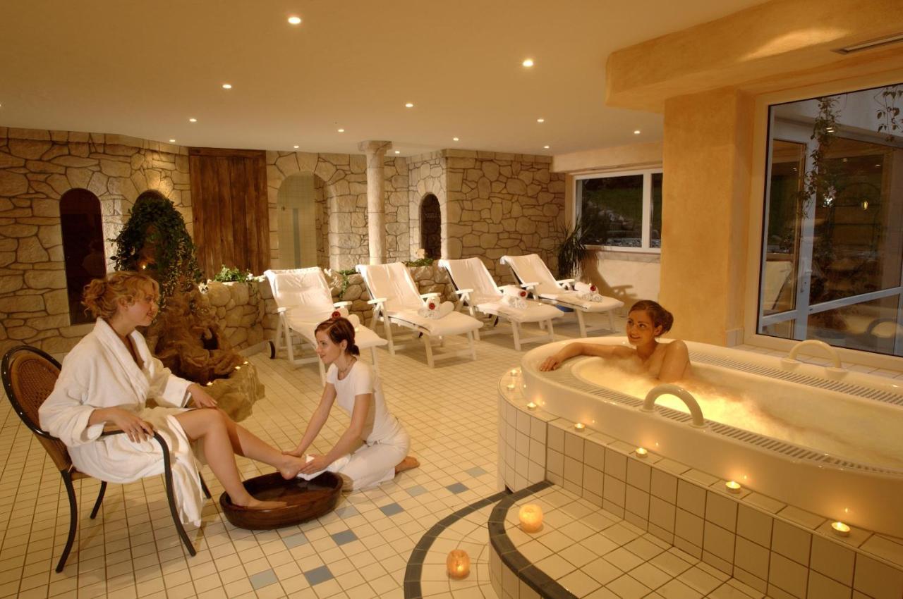 Hotel Weisser Hof مالينتي المظهر الخارجي الصورة